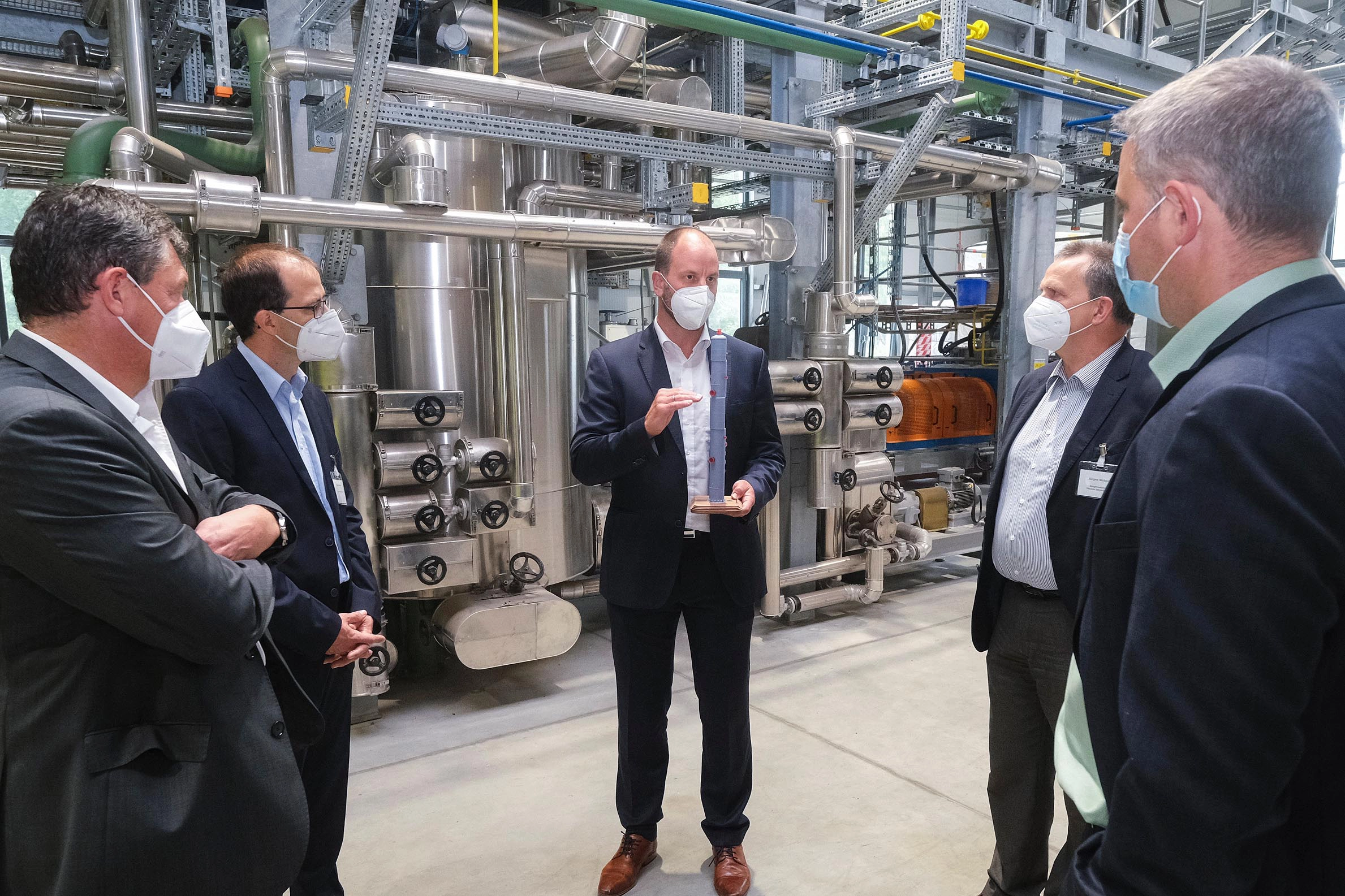 CAPHENIA produces E-fuels in Lower Saxony